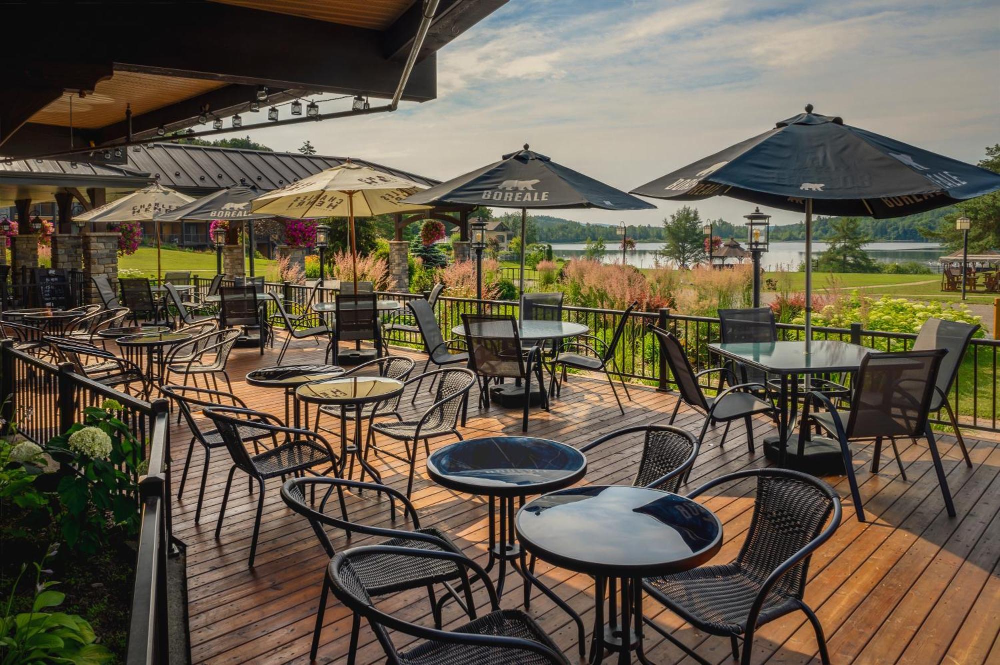 Le Manoir Du Lac Delage Stoneham Eksteriør billede